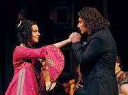 che_opera____traviata__sembra__salom